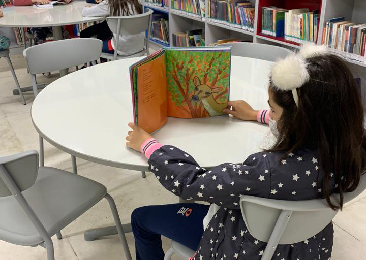 O papel da escola na formação de leitores críticos